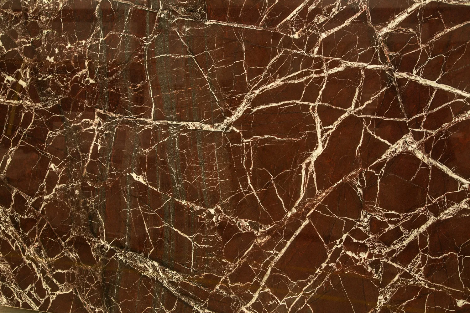 Rosso Levanto